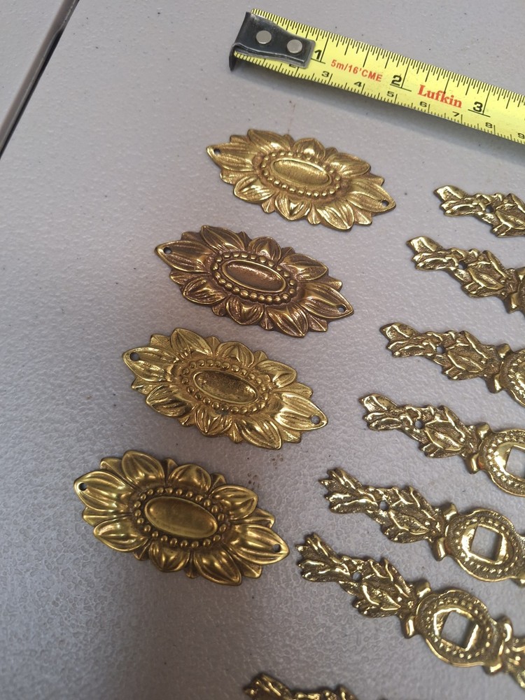 18 Vintage Solid Brass Pieces Cabinets HARDWARE Ornate Nos Please Read