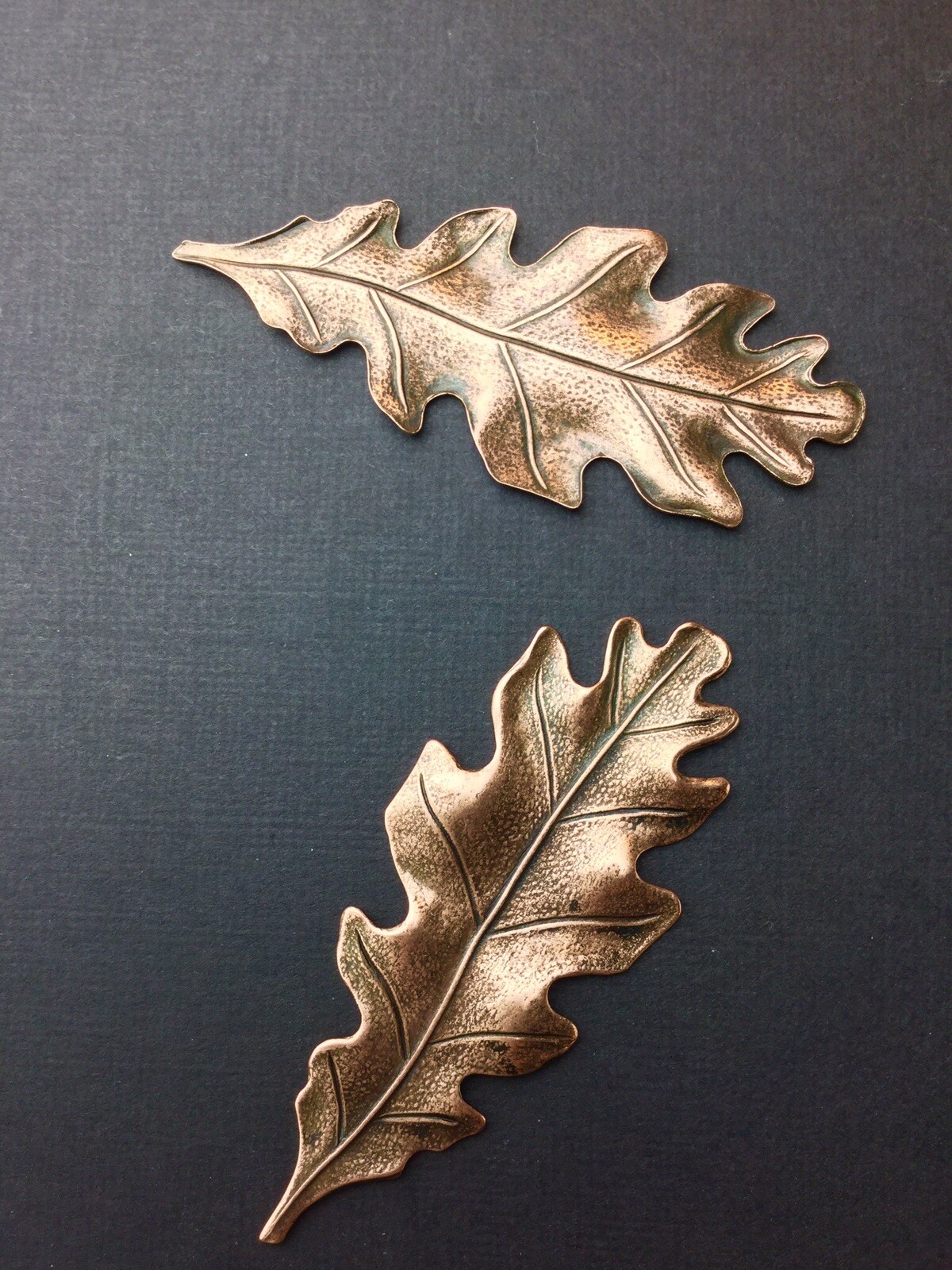 32985 Victorian Oak Leaf Brass Jewelry Finding Copper Oxidized