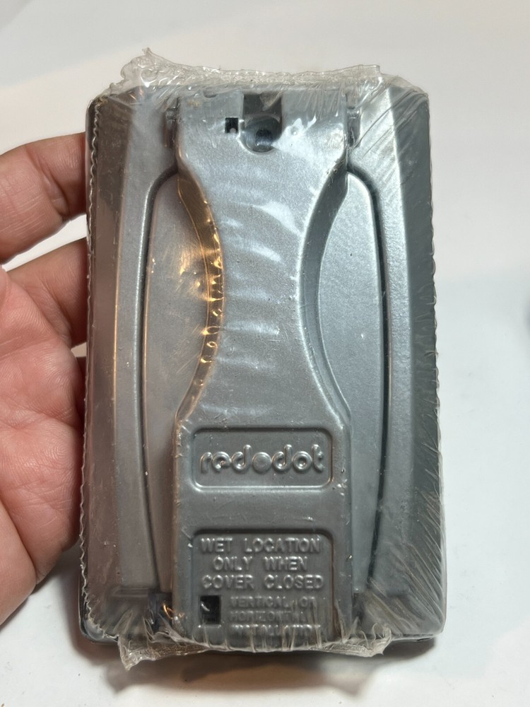 Red Dot DCCU Weatherproof Receptacle Cover