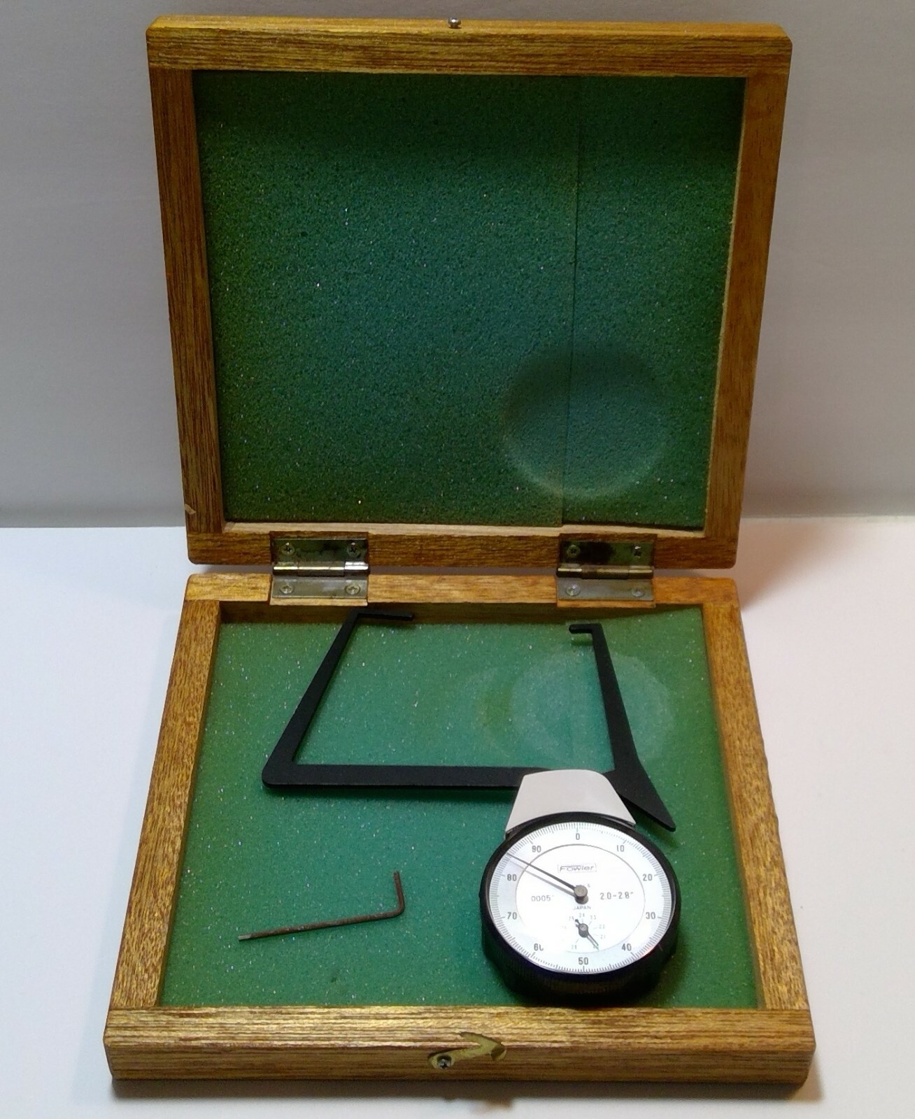 Fowler 2.0-2.8" Deluxe External Dial Caliper Gage 52-554-206