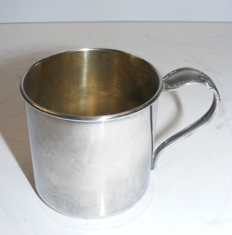 Vintage Rogers 1881 Silverplate Child's Drinking Cup 4-south