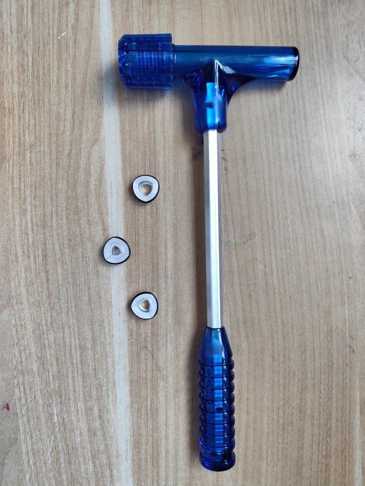 Impact Bullet Puller with 3 Different Expandable Collets (Pack of 1 Set) Blue