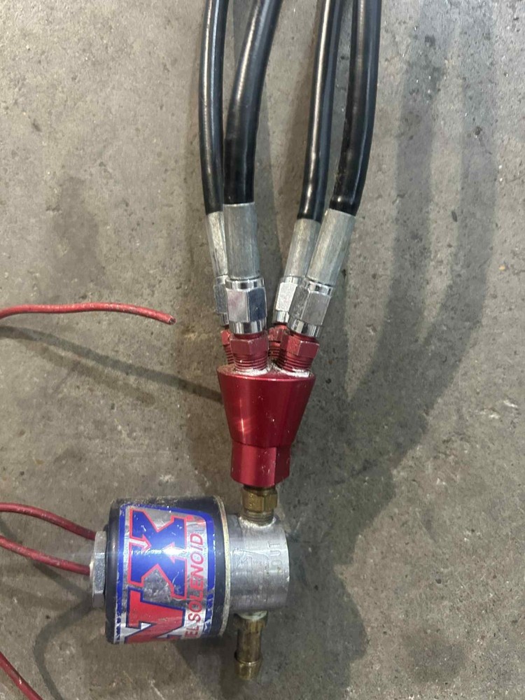 NOS NITROUS DISTRIBUTION BLOCK WITH LINES