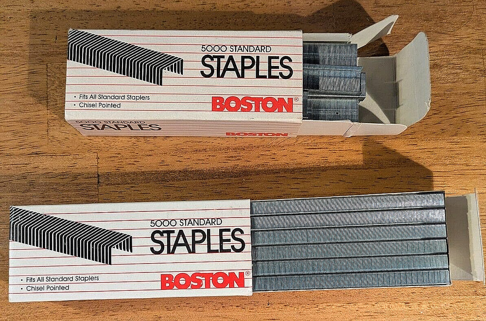Staples for a Desktop Stapler, 6 full Boxes