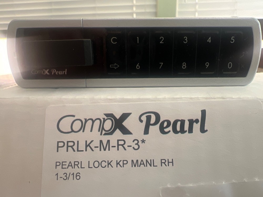 Compx Pearl manual right hand