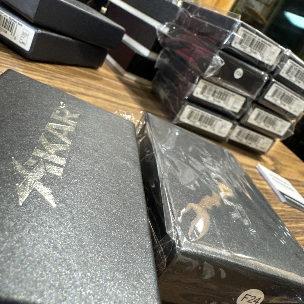 Xikar Linea black Mayflower Lighter NIB