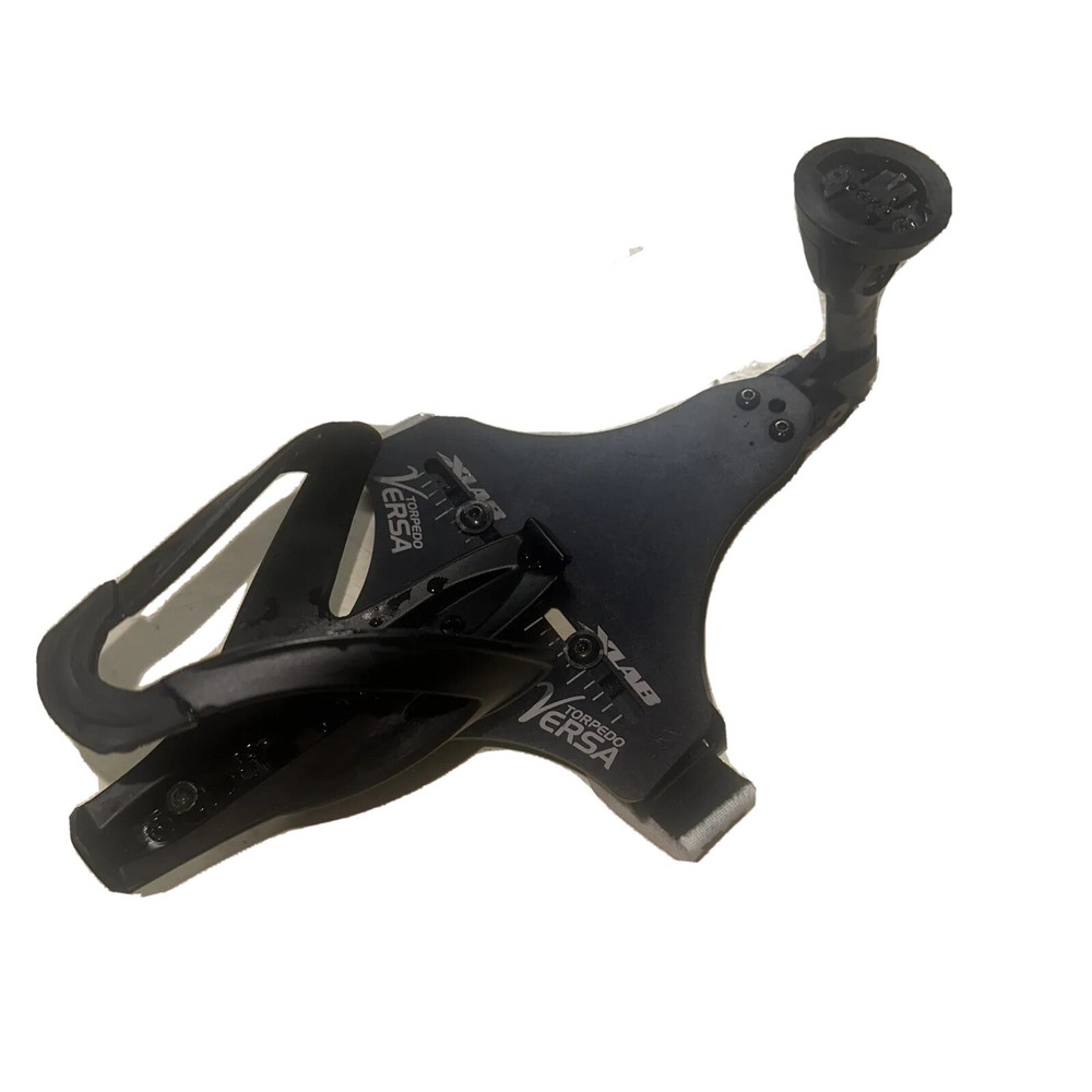 XLAB VERSA 200 Between Bars Hydration And Computer Mount With Bottle Cage Aero