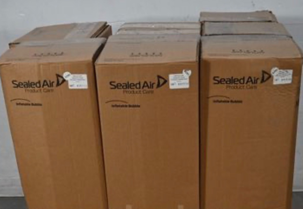 1 X Sealed Air Bubble Wrap IB Medium FILM ROLL 3300Ft 32"W x 12" 100960819