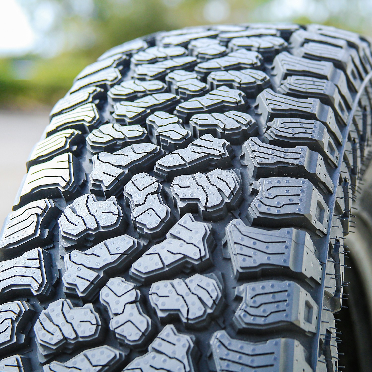 4 Tires Leao Lion Climber X/T 265/70R17 115T XT Extreme Terrain
