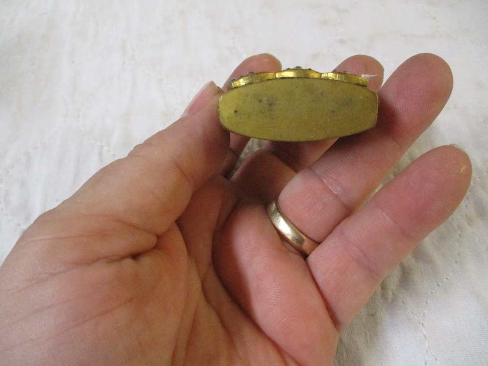ANTIQUE DECORATIVE PERFUME BOTTLE