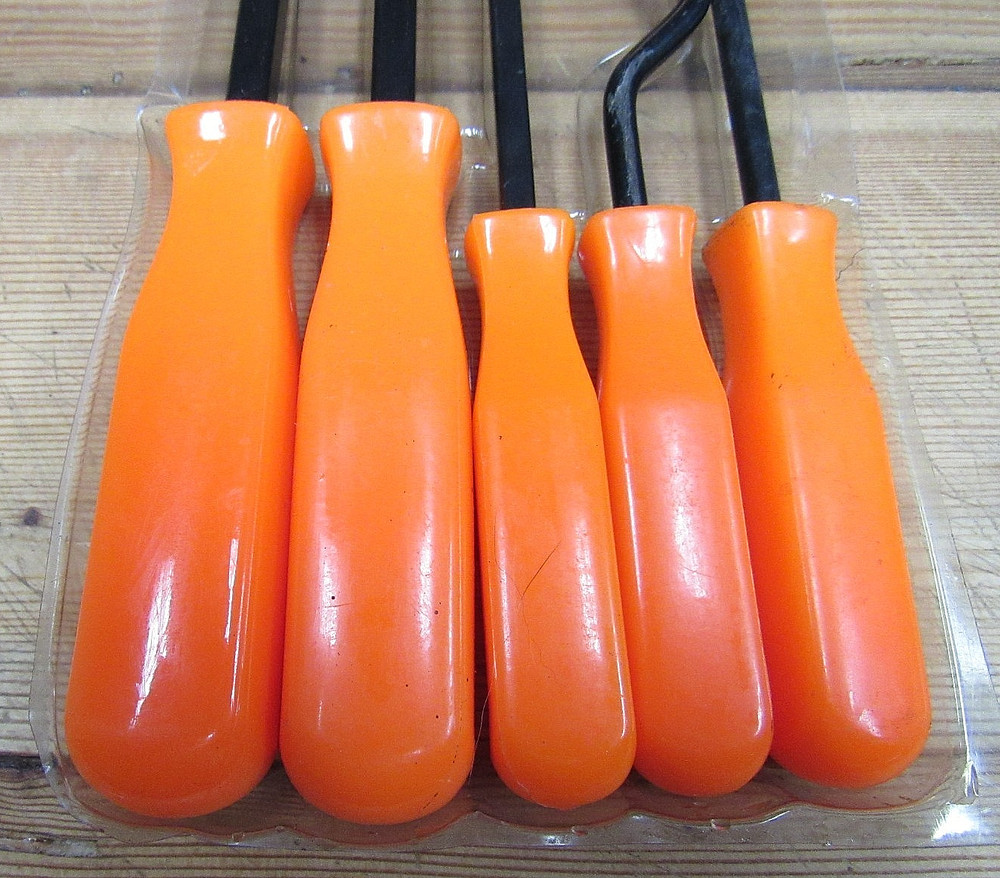 5pc MINI HOOK AND PICK SET GOOD CONDITION