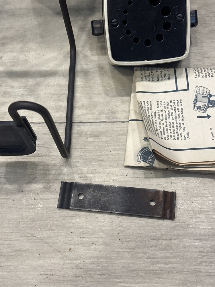 BLACK & DECKER No 7980 DRILL BIT SHARPENER