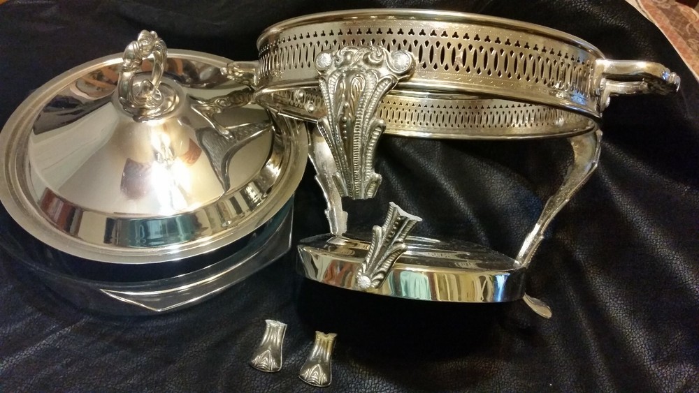 Damaged-Silver plated Pierced Gallery 2 qt. Round Food Warmer w lid-can u Sauder