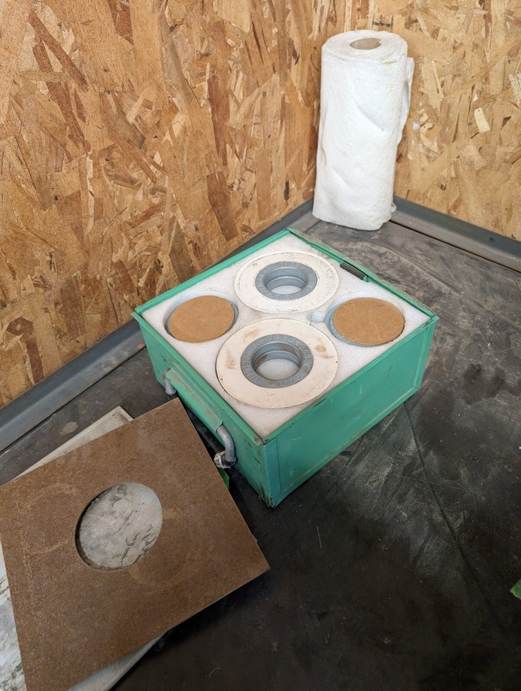 AMETEK dead weight pressure tester