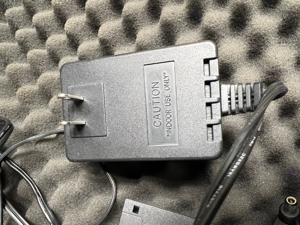 Vintage iOmega Zip 100 External Parallel Drive Bundle - Indigo