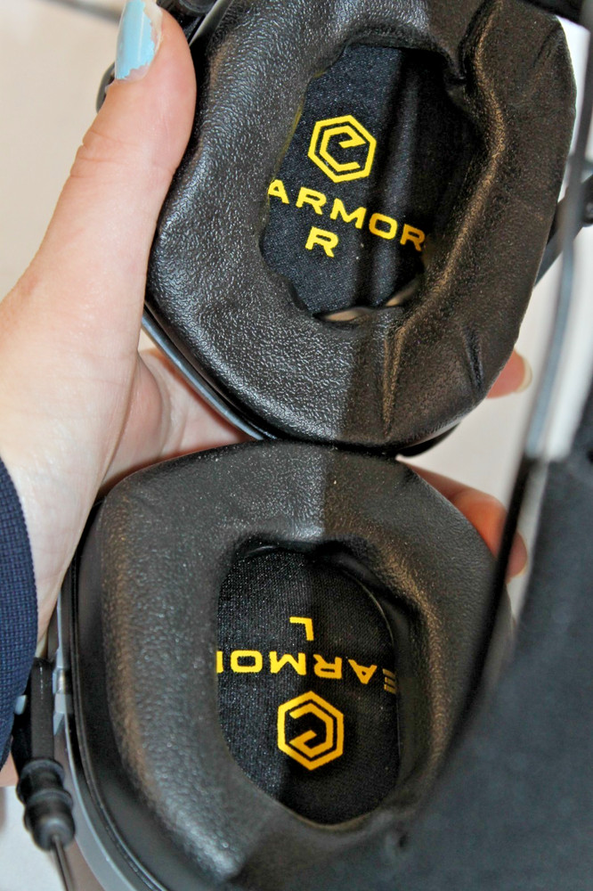 Earmor Electronic Ear Muffs w/ Gel Earpads & AUX Input