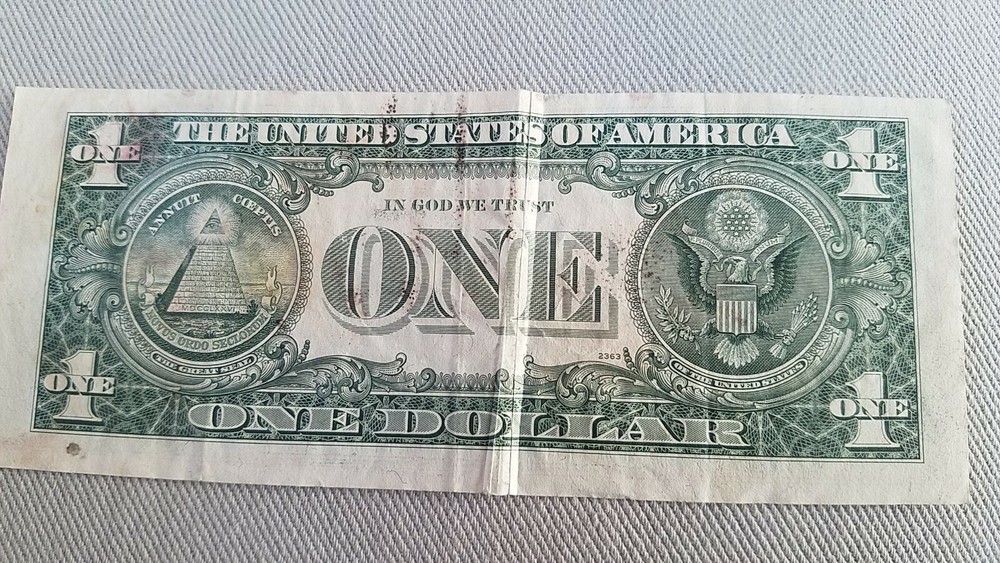 ERROR LARGE GUTTER ON 1977 $1 "H" District ST. LOUIS