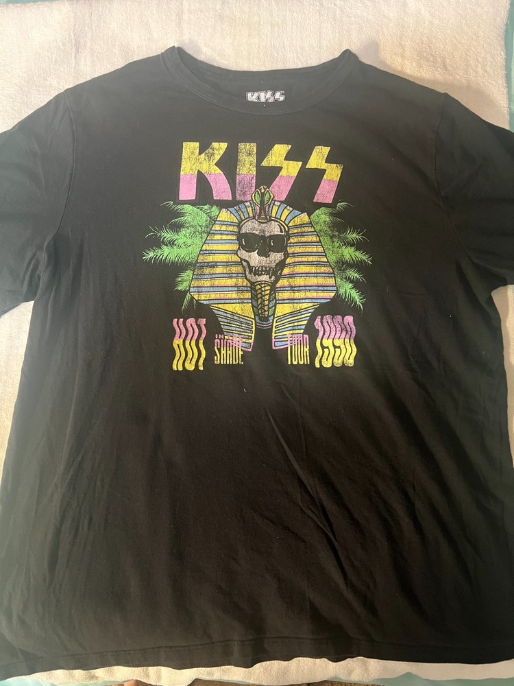 Vintage 1990's KISS Hot In The Shade Tour  Black T-Shirt Men's / Women's L / XL