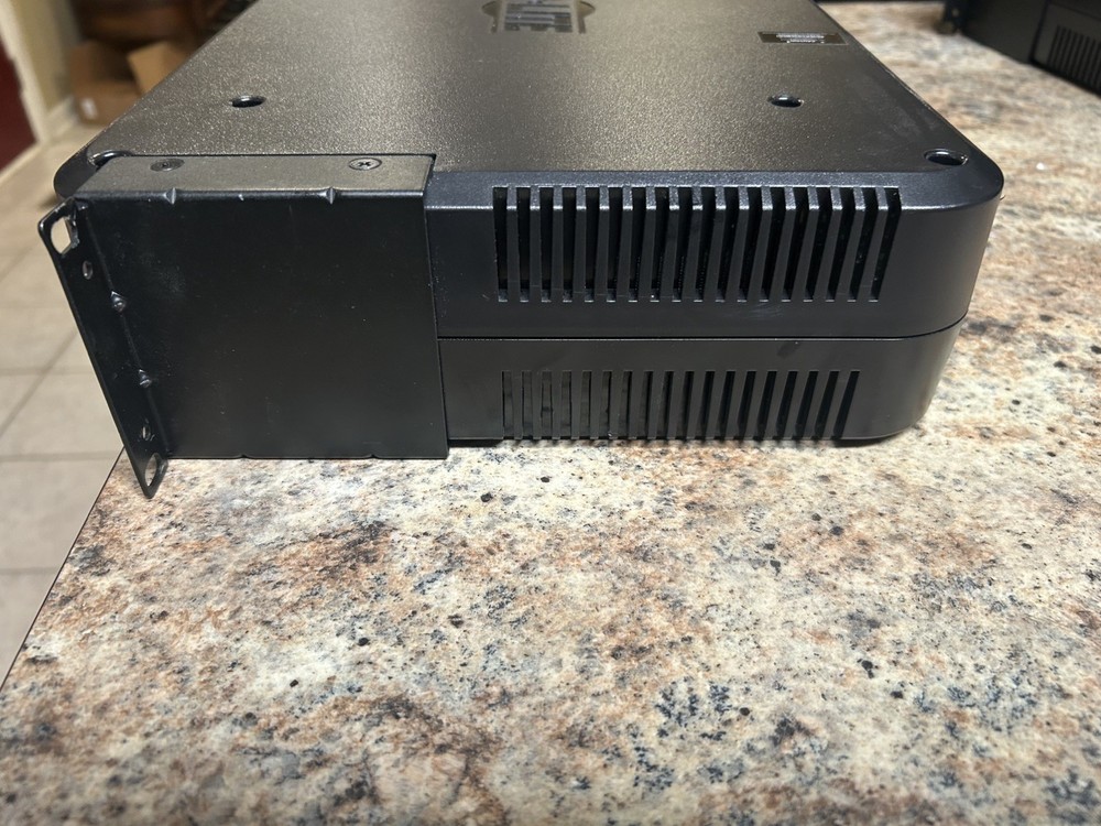 Tripp-lite Smart 1500 LCD
