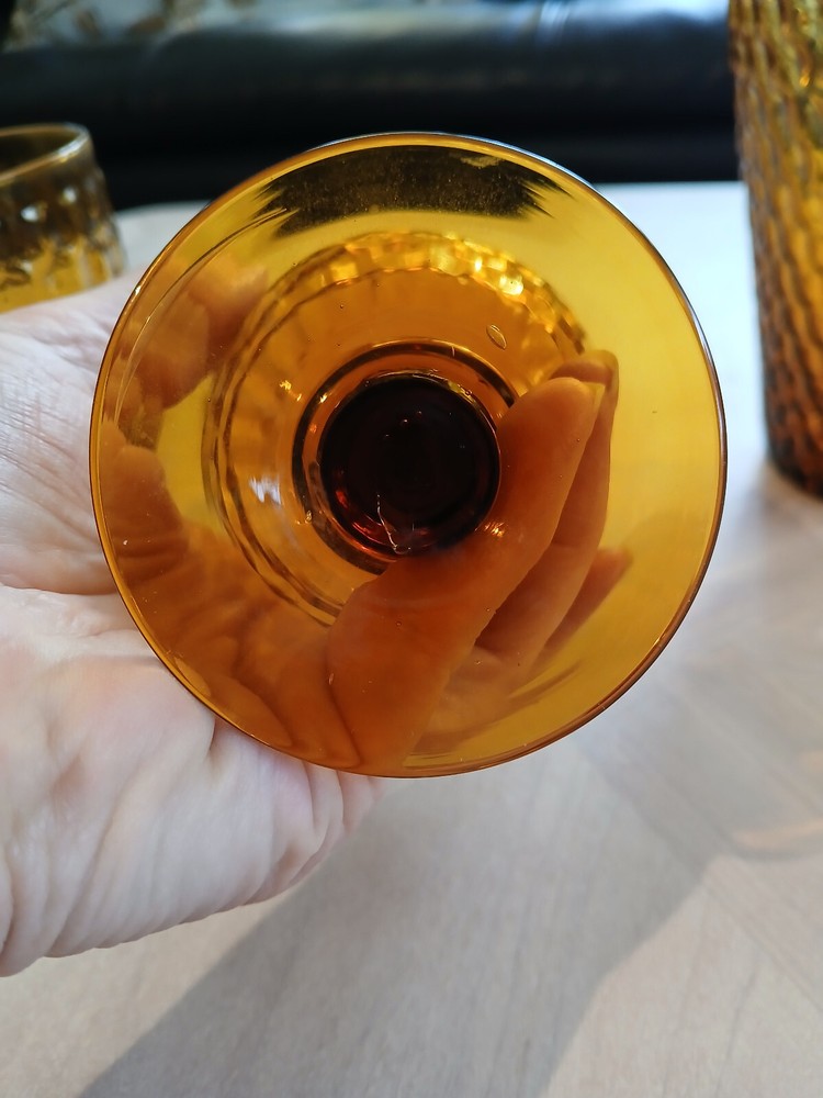 VTG lass Ware Applied Handle Pitcher 2 Goblets Honey Gold w/ Honey Comb Pattern