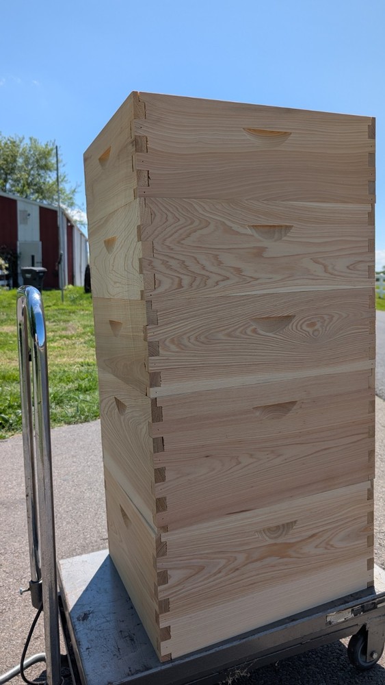 Beehive Beebox Two Deep Three Medium Supers Beekeeping Supplies Cypress
