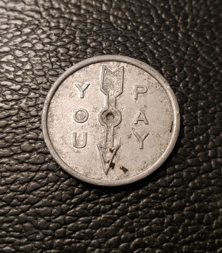 RARE Vintage Drink Brewers Birch Beer On Tap Spinner Token