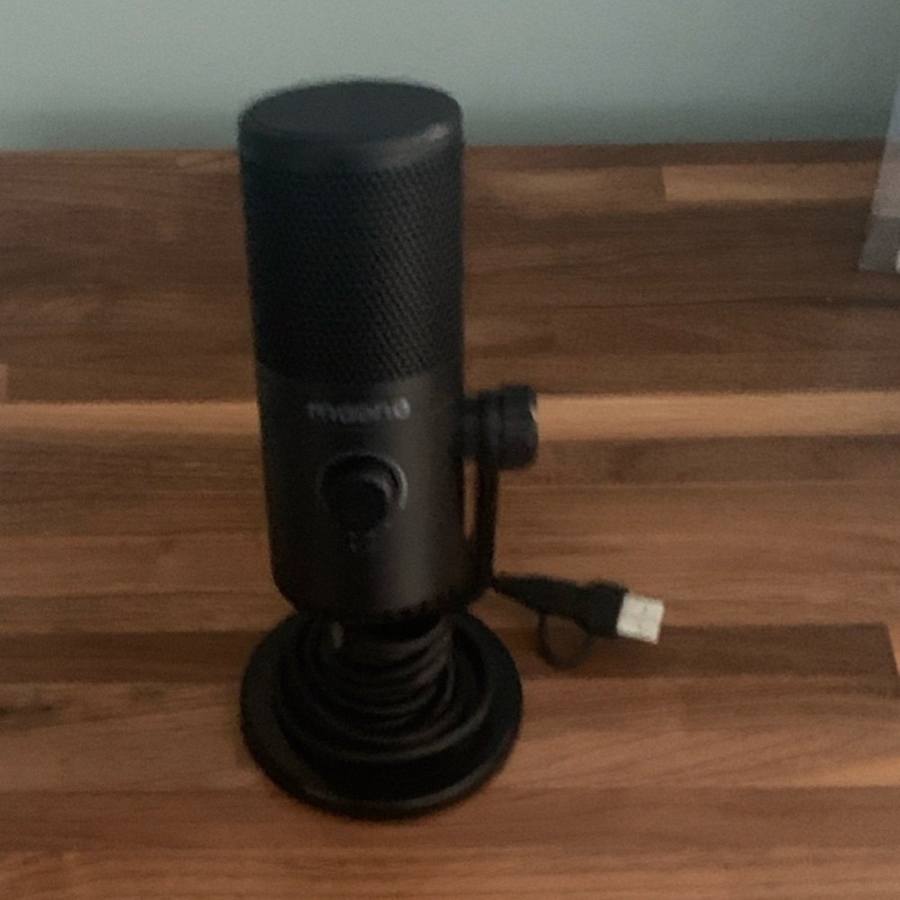 Maono Programmable USB Condenser Microphone Black Freestanding