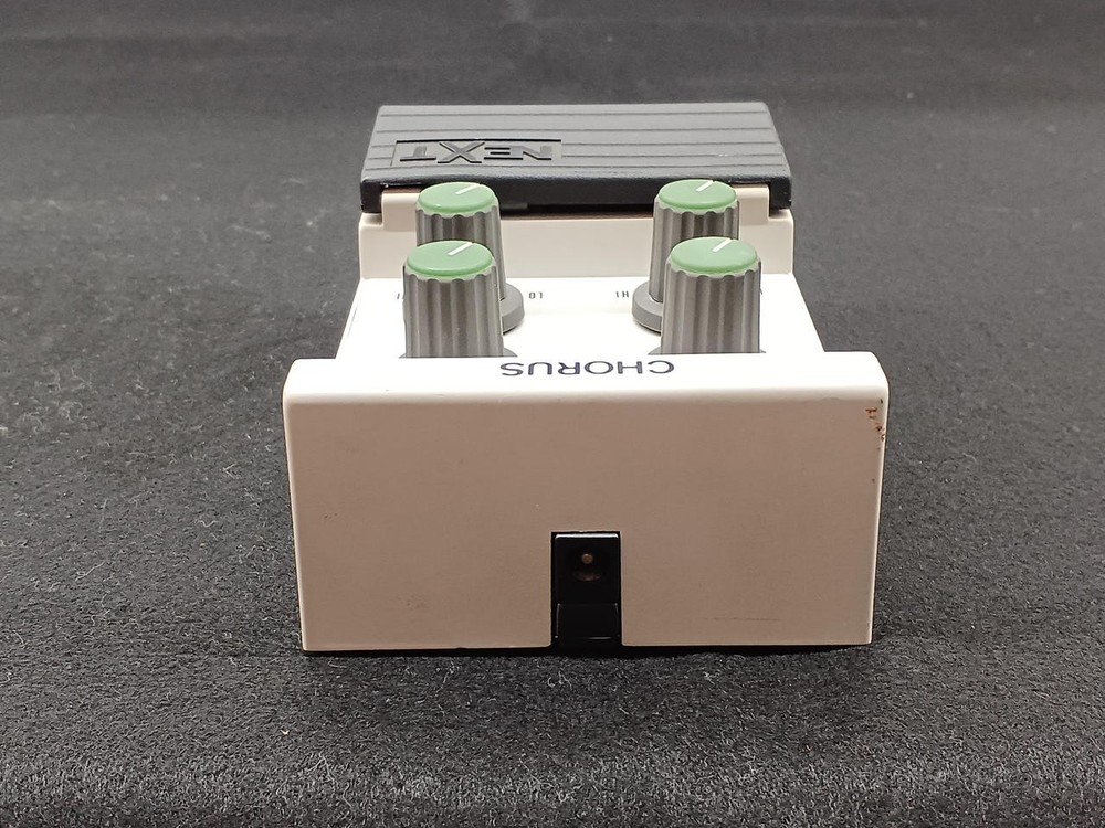 NEXT CHORUS Guitar Effect Pedal Used