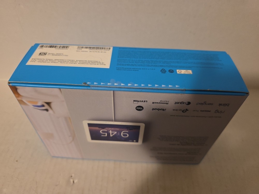 BRAND NEW Amazon Echo Hub 8" Smart Home Control Panel with Alexa - White