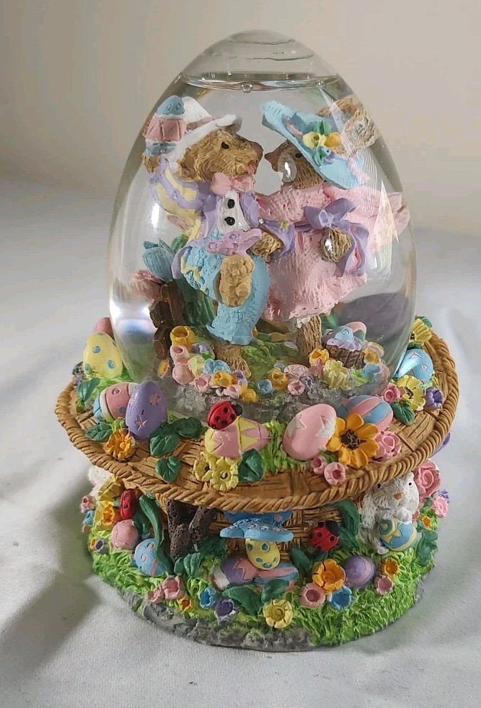 Music Box Water Globe: Easter Parade Egg-shaped Easter Music box