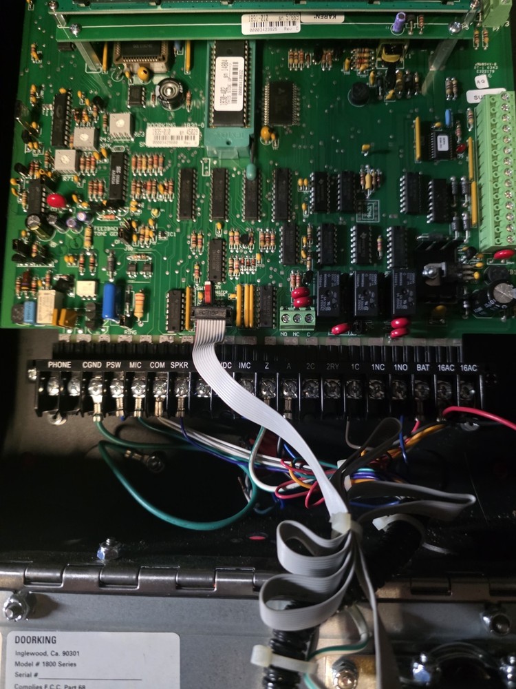 1835 080 W/ USED 1835 010 CONTROL BOARD w MEMORY CHIP.