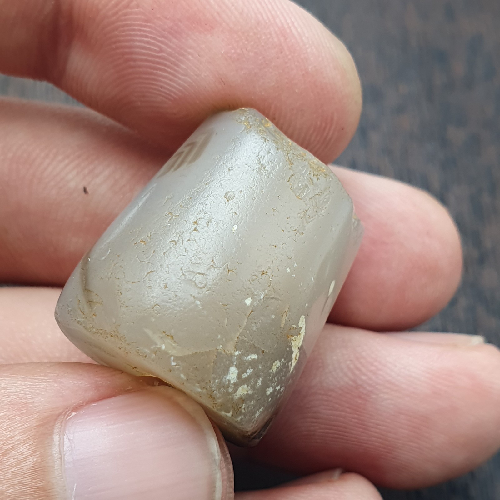 Ancient Antique Himalayan Tibetan Banded Ntural pattern Agate Bead Amulet