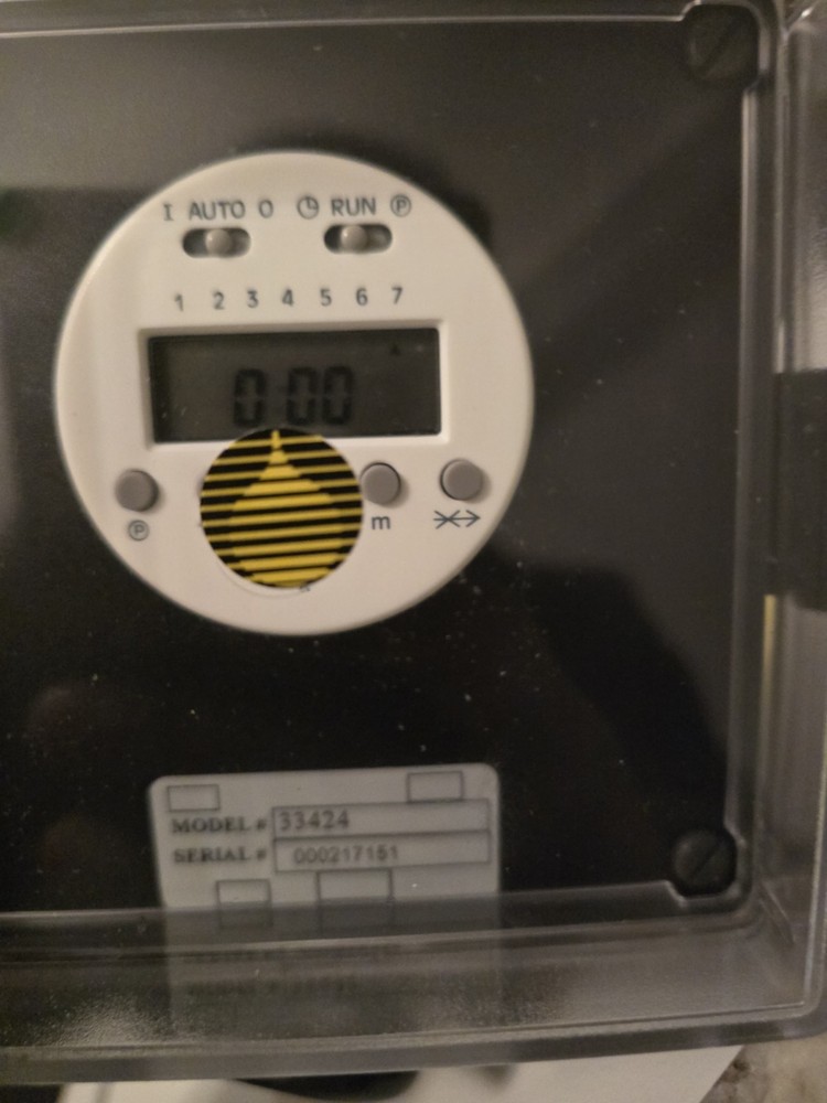 LMI Liquitron Time Switch Controller Model 33424 Liquid Metronics Milton Roy
