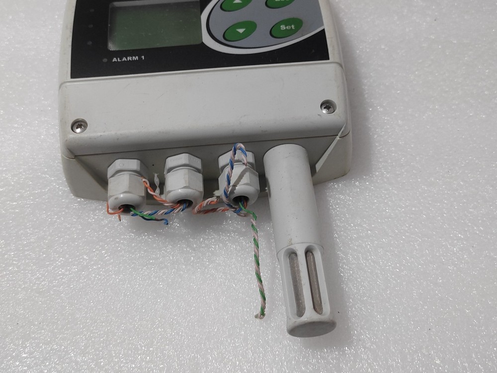 Comet H3530 - Thermometer Hygrometer Humidity, Temperature Ethernet Sensor