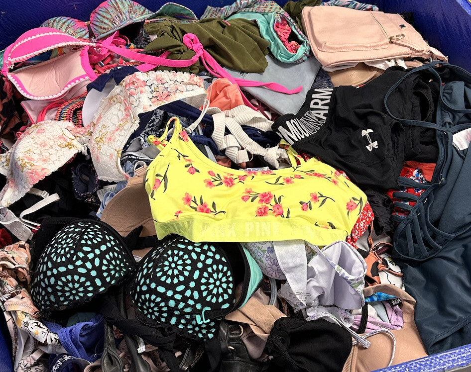 Huge Mixed Lot Brand Name Used Womens Clothes 100 PC Bulk Resale WHOLESALE EUC