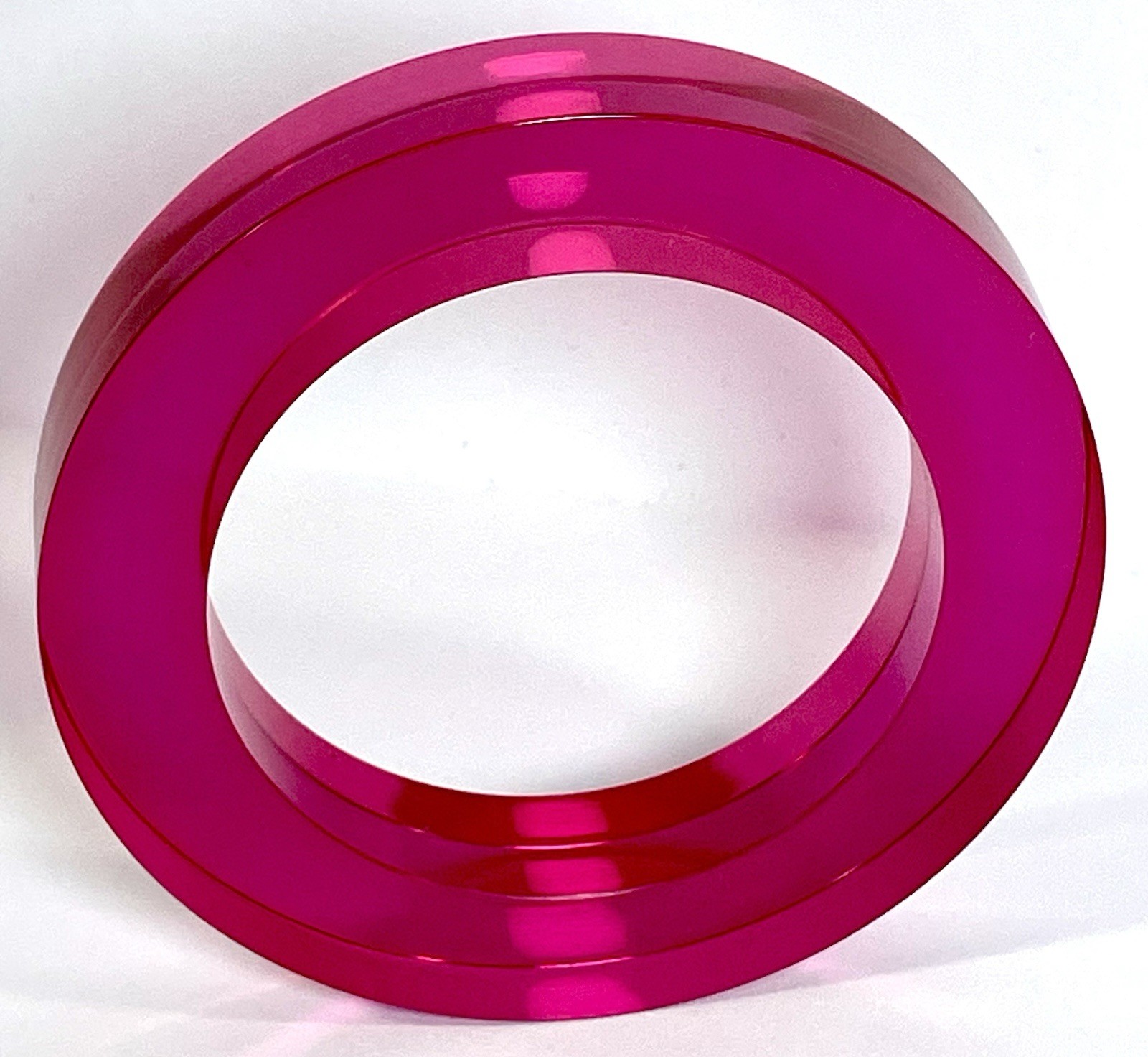 Lucite Acrylic Round Hot Pink Chunky Bangle Bracelet Fuchsia Estee Lauder Vtg 8”