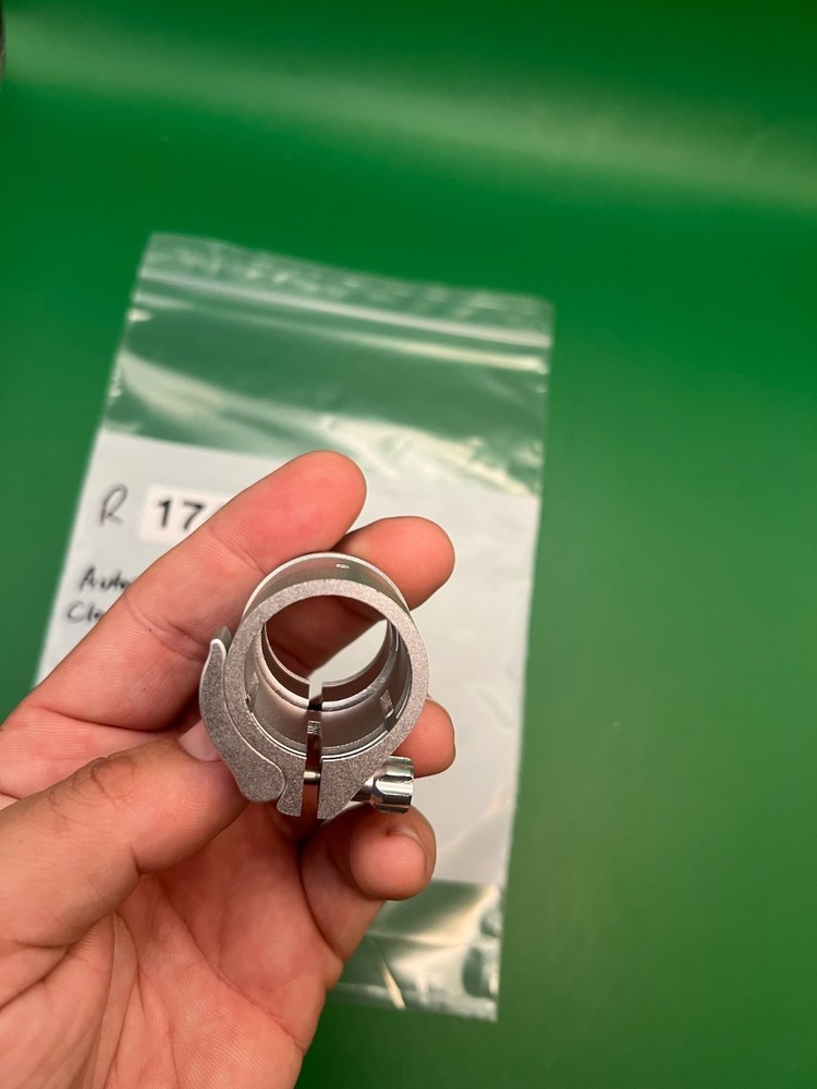 Autococker Clamping Feedneck