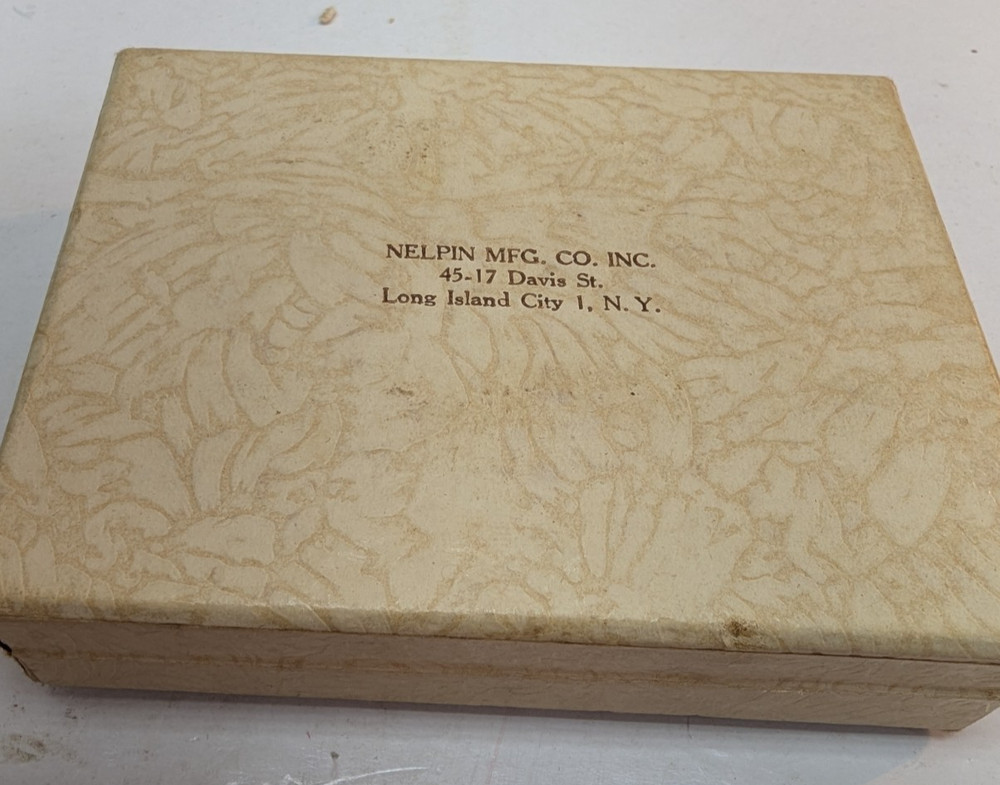 NELPIN Thread-a Matic Model Sewing Automatic Needle Threader with Box Vintage