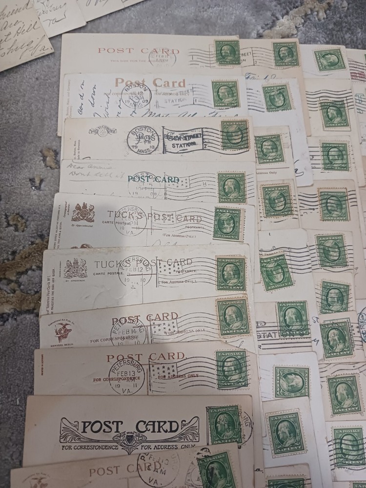 1 Cent Franklin Stamps
