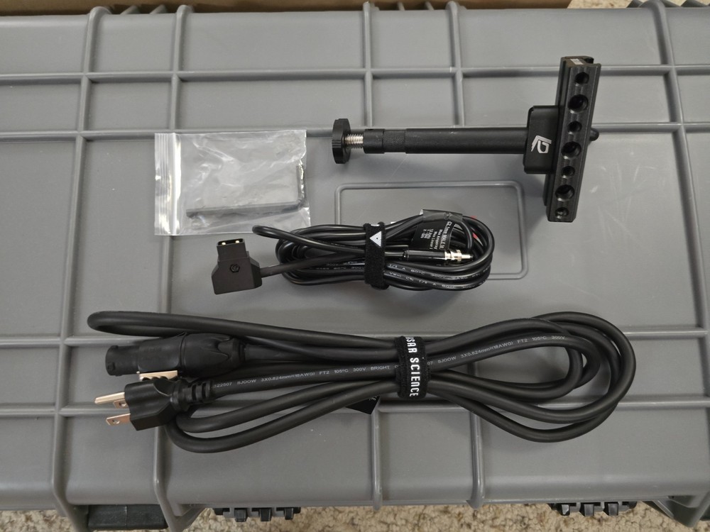 Quasar Science Double Rainbow RR50 LED Light Mint Condition