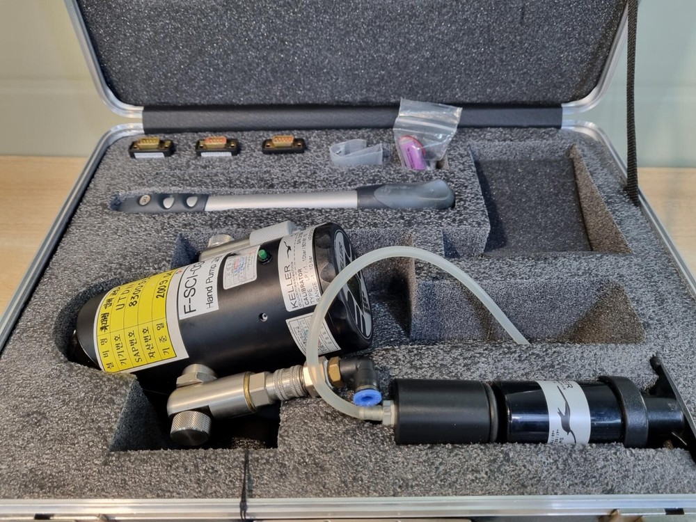 KELLER Calibrator