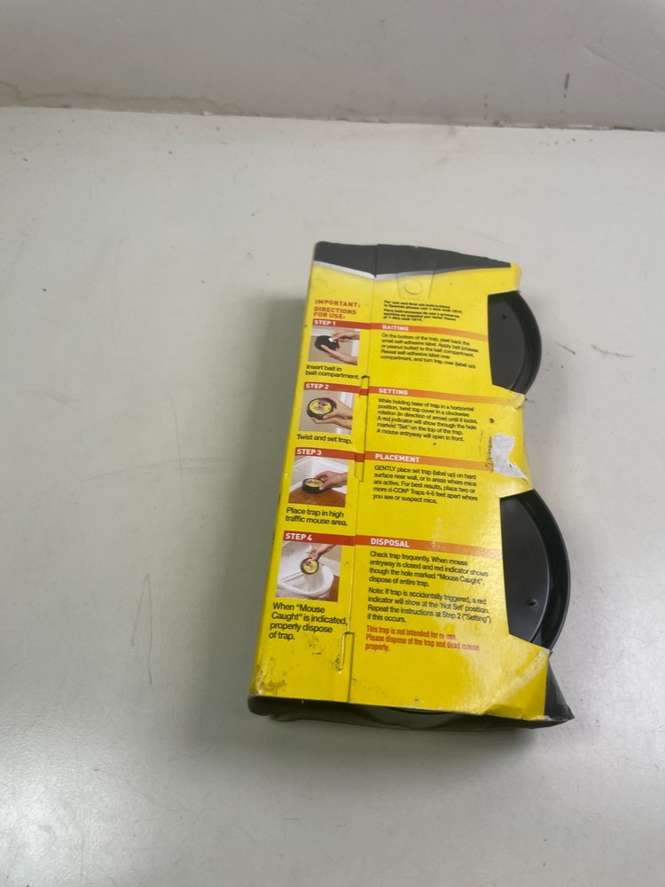 d-CON Value Pack No-View No-Touch Mouse Traps 2 Total Traps New