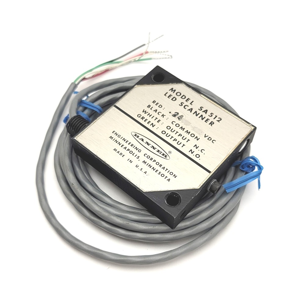 Banner Engineering SA512 LED Scanner One Piece Self Contained Sensor 24VDC