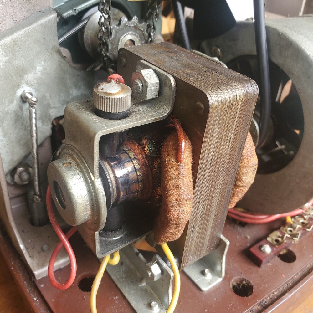 Cinekon-8 Synchro Type Variable Speed 8mm Projector