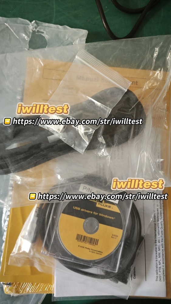 FLUKE 7526A multifunctional calibrator/ *IW*IW