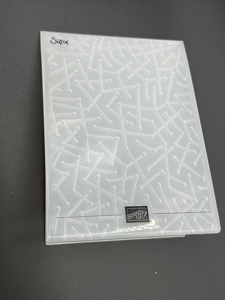 Stampin' Up MAPS ETC Dynamic Textured Embossing Folder Lines Dots Background