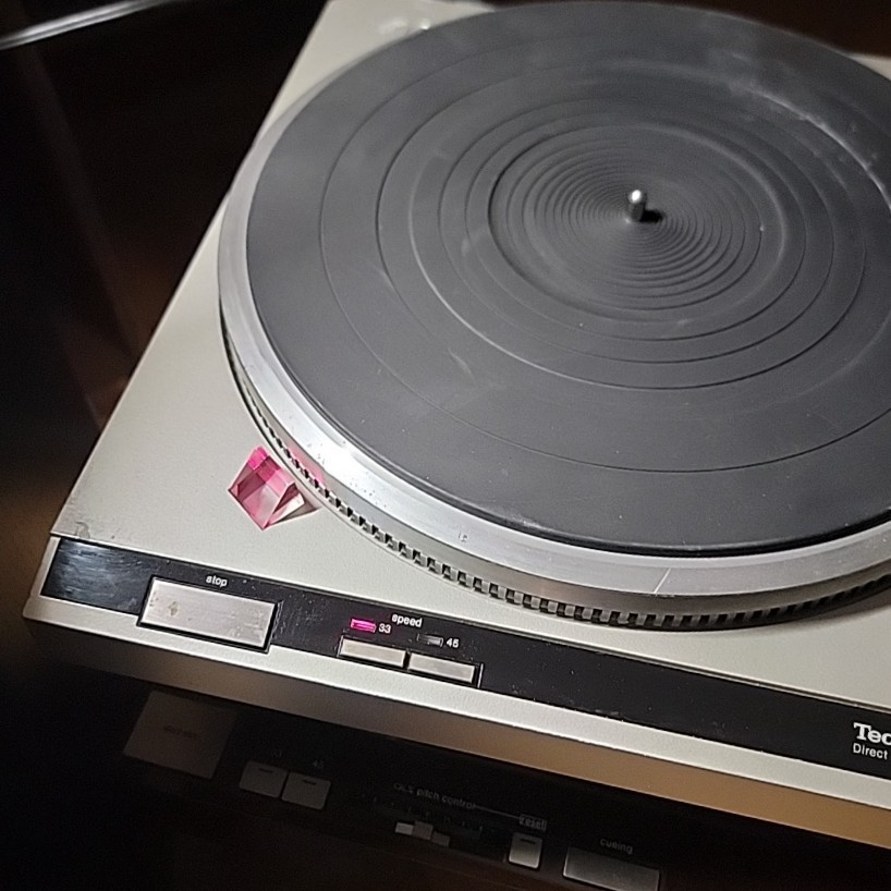 Technics SL-Q2 Direct Drive automatic Turntable