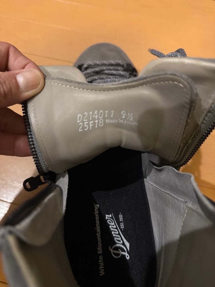 White Mountaineering × Danner boots Danner