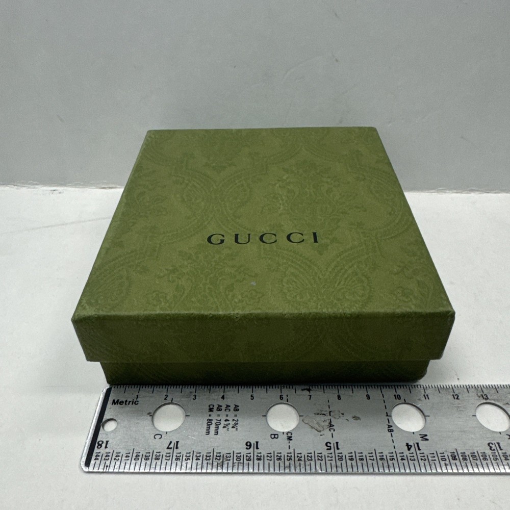 Authentic Gucci green gift box Ribbon Set Inserts