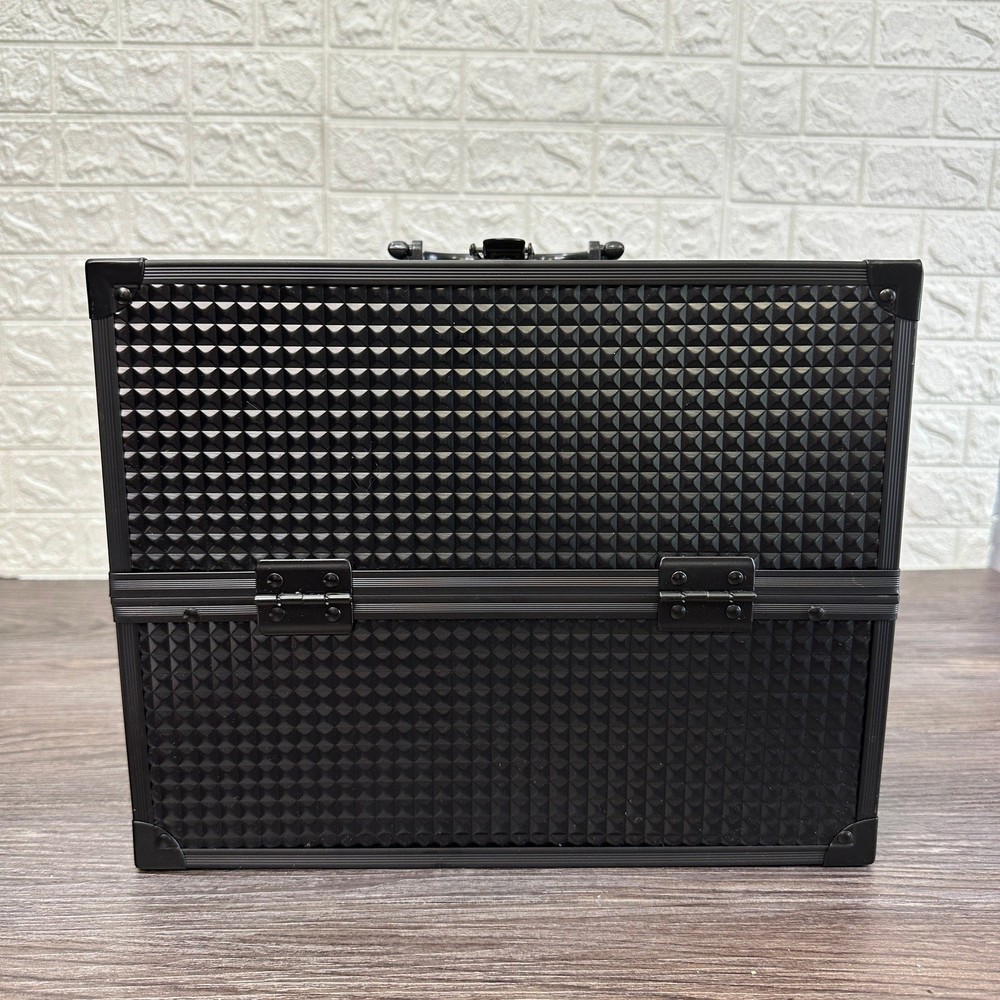 Large Makeup Train Case Cosmetics Organizer Portable Extendable Tray Matte Black